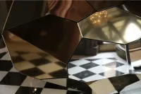 Réalisation peinture encre or sur toles inox pour la réalisation d'une banque d'accueil  en collaboration avec l'entreprise METALOBIL de Rezé (4)