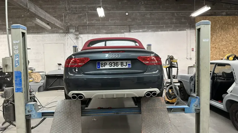 Audi A5 Cabriolet – Carrosserie, peinture, changement de couleur (35)