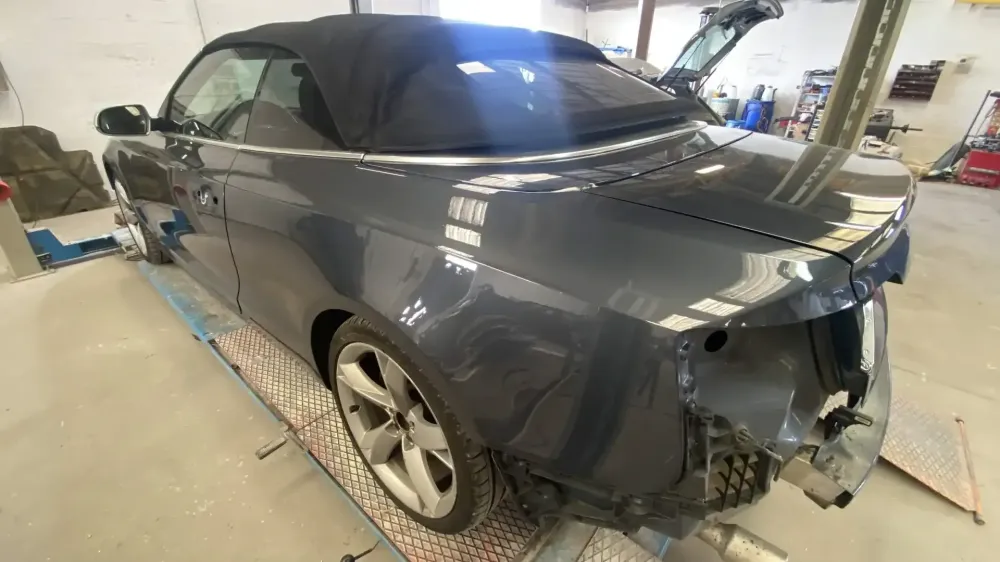 Audi A5 Cabriolet – Carrosserie, peinture, changement de couleur (70)