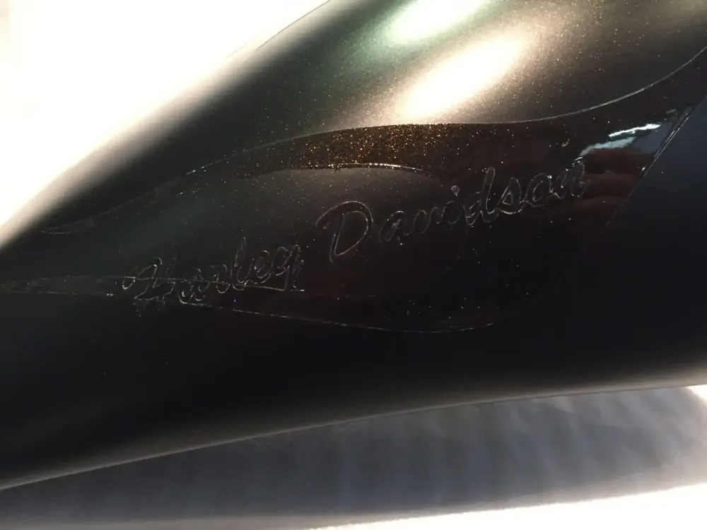 Harley – Flammes poudre caméléon, mat & brillant (9)