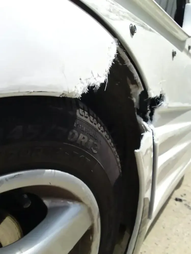 Peinture, réparation side-car (15)