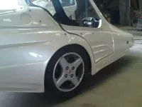 Peinture, réparation side-car (2)