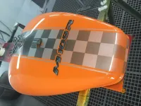 Suzuki Intruder Lamborghini – Peinture personnalisée (49)