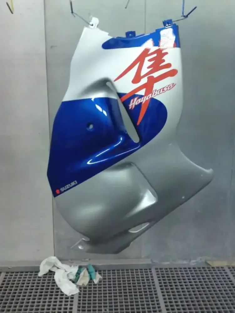 Peinture moto 1300 Hayabusa (8)