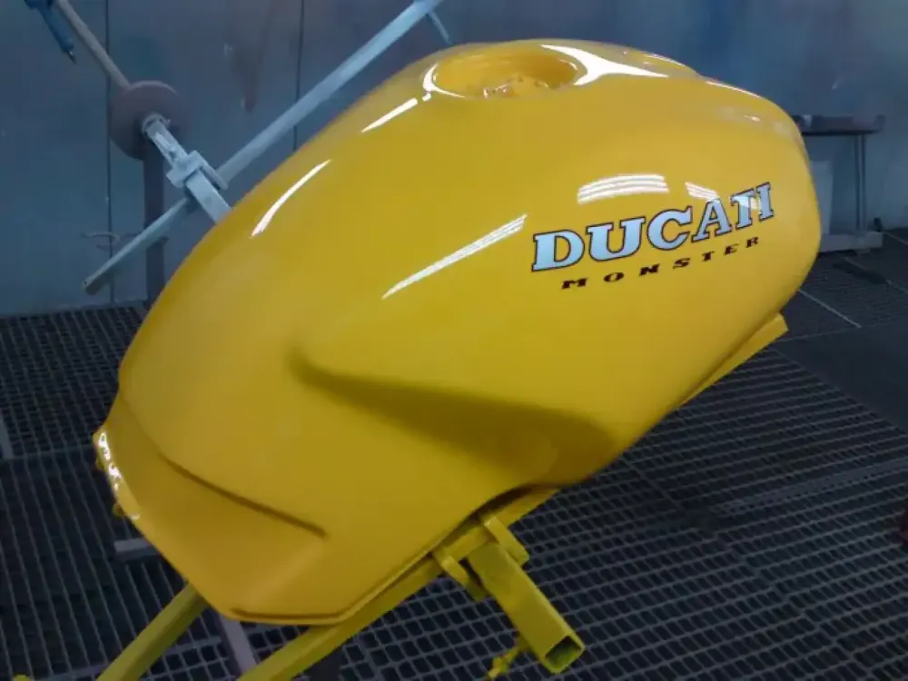 Réservoir – Peinture et réparation