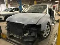 AUDI A4 CABRIOLET Réparation, changement d'aile arrière gauche , puis préparation complète pour changement de couleur en blanc opaque audi (50)