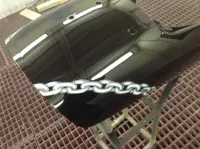 Harley V-Rod Muscle – Aérographie aigle & chaînes (2)