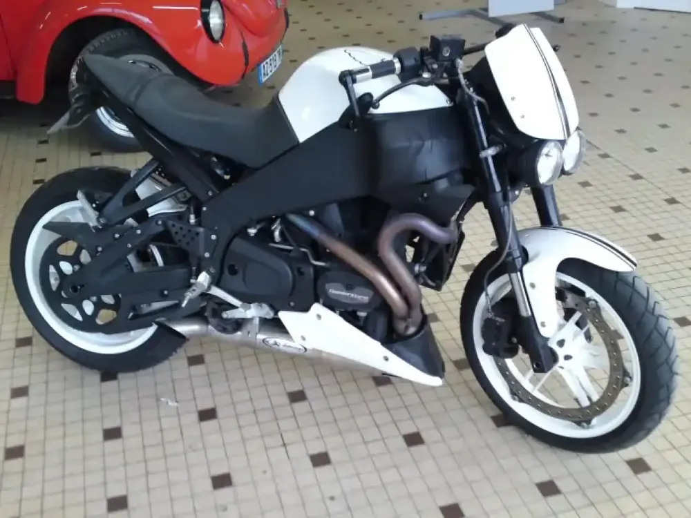 Buell – Peinture moto déco