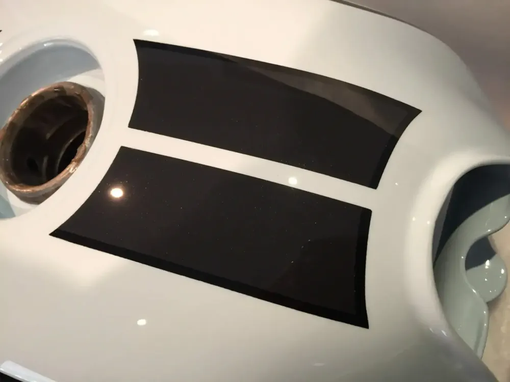 BMW Café Racer – Peinture réservoir, déco strip (Nantes 44) (3)