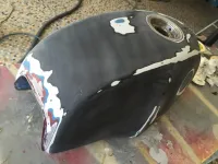 BMW Café Racer – Peinture réservoir, déco strip (Nantes 44) (5)