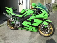 ZX7R châssis carbone fibre (17)