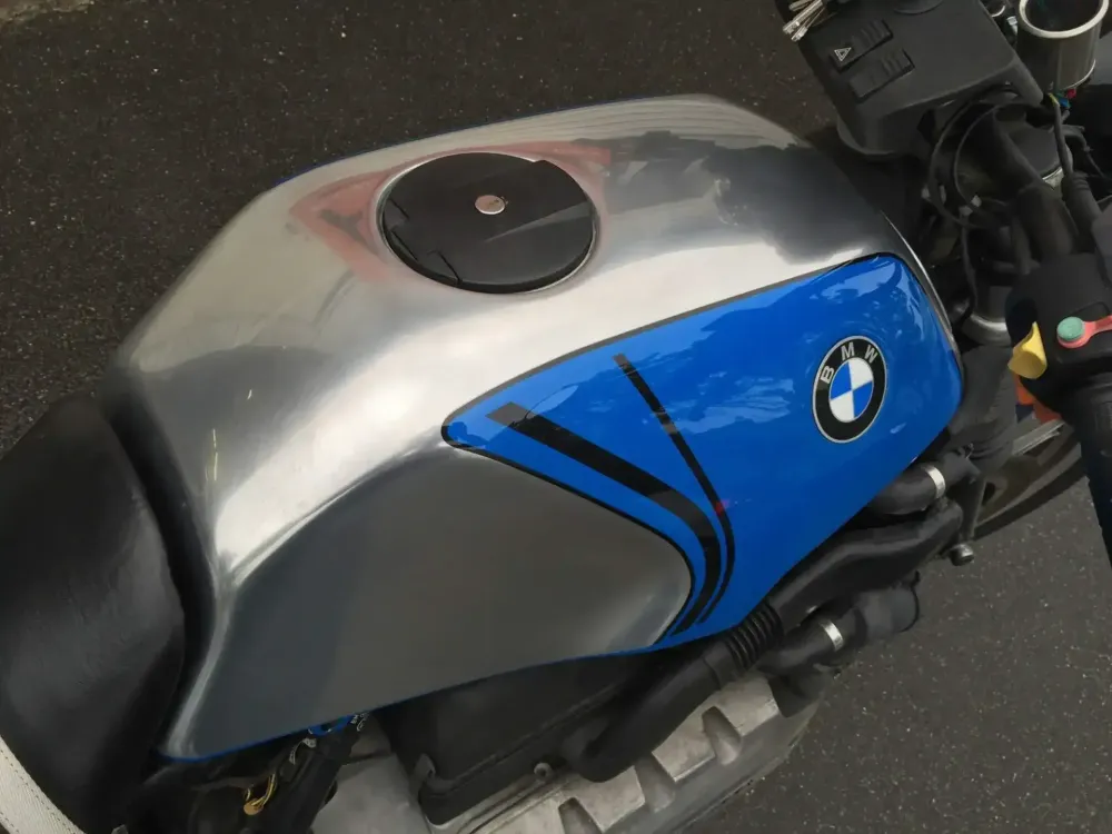 BMW Café Racer – Réservoir alu poly & déco (Nantes 44) (9)