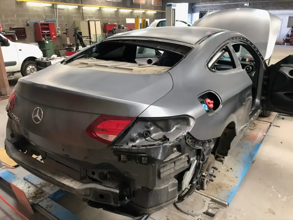 Coupé Mercedes C250 AMG – Peinture complète mate
