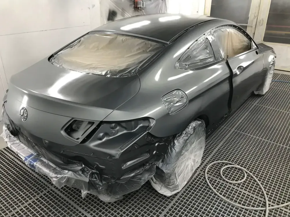 Coupé Mercedes C250 AMG – Peinture complète mate (6)