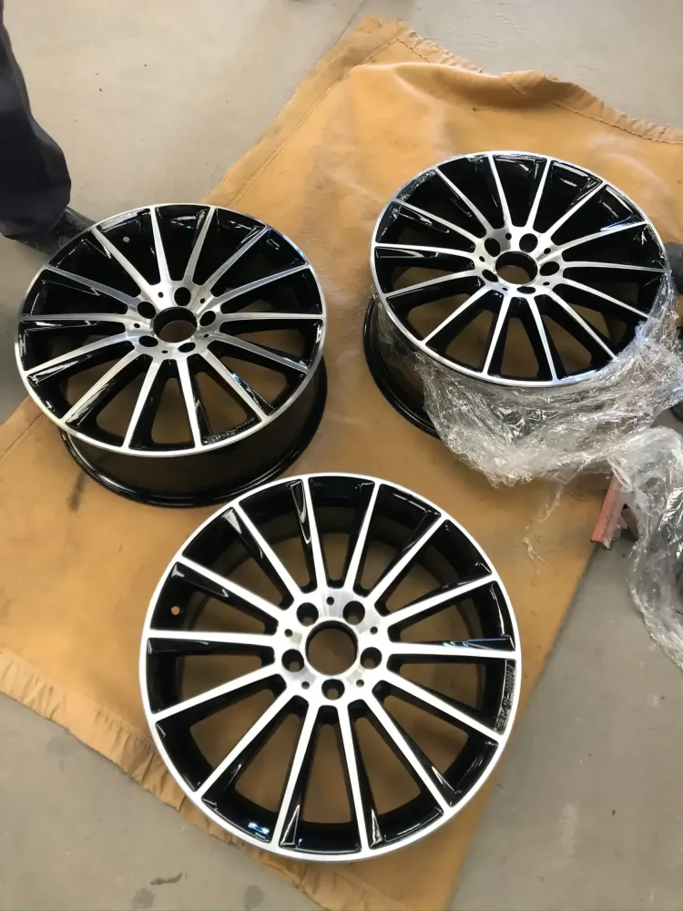 Coupé Mercedes C250 AMG – Peinture complète mate (25)