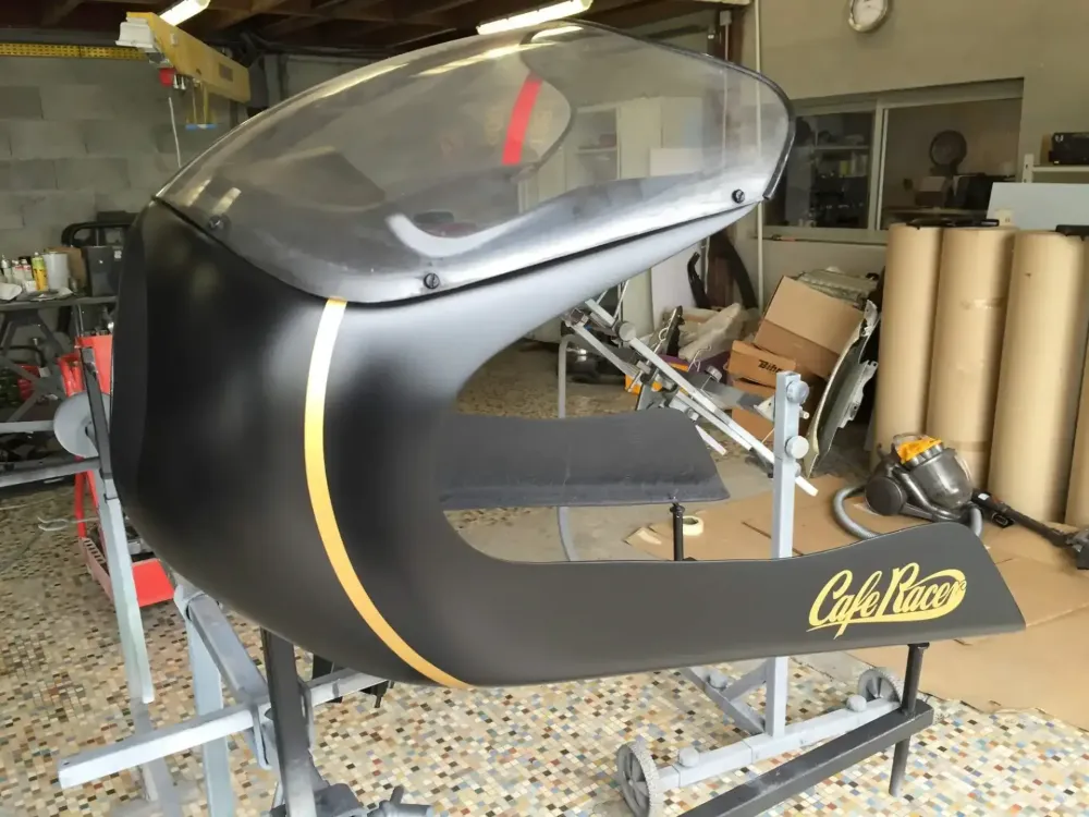 Honda Bol d’Or – Café Racer noir mat & or (12)