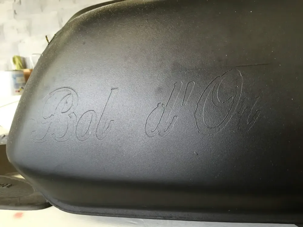 Honda Bol d’Or – Café Racer noir mat & or (14)