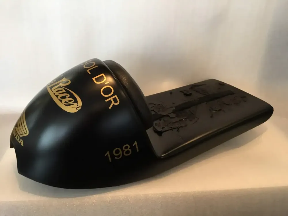 Honda Bol d’Or – Café Racer noir mat & or (15)
