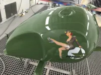 Mash 400 – Peinture personnalisée pin-up (56)