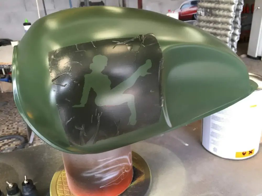 Mash 400 – Peinture personnalisée pin-up (63)