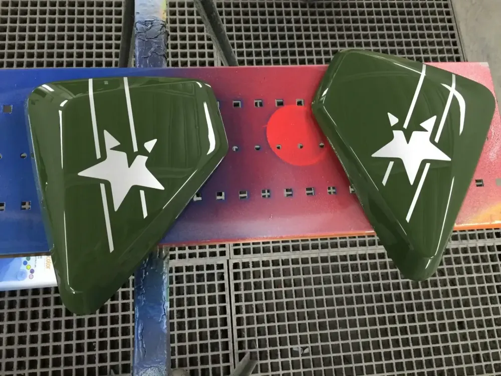 Mash 400 – Peinture personnalisée pin-up (44)