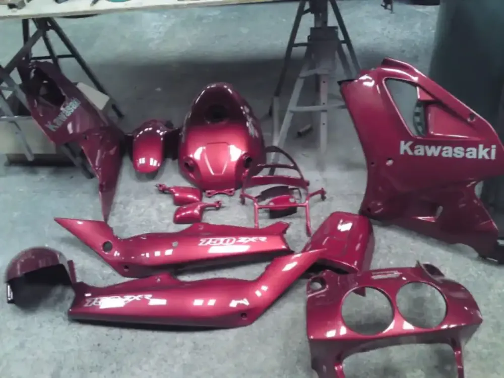 ZXR 750 Préparation et décoration d'origine (15)