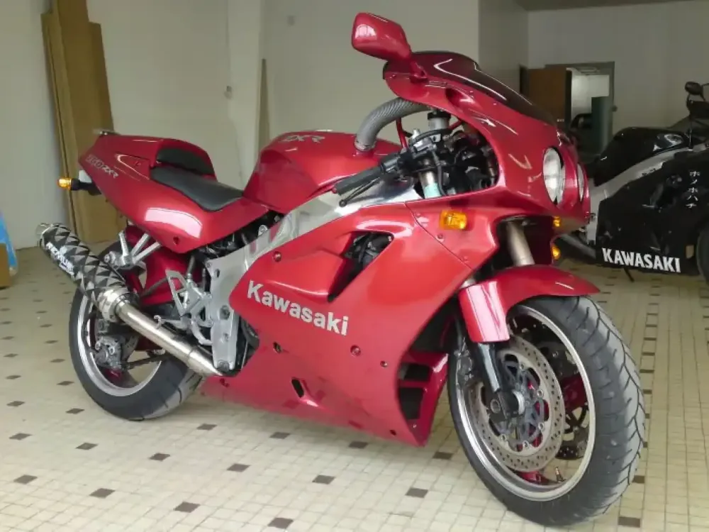 ZXR 750 Préparation et décoration d'origine (18)