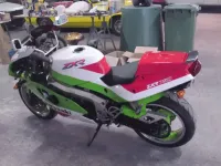 ZXR 750 Préparation et décoration d'origine (4)