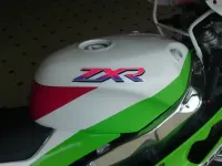 ZXR 750 Préparation et décoration d'origine (11)