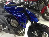 Kawasaki Z800 – Peinture chrome bleu (Saint-Herblain 44)-1