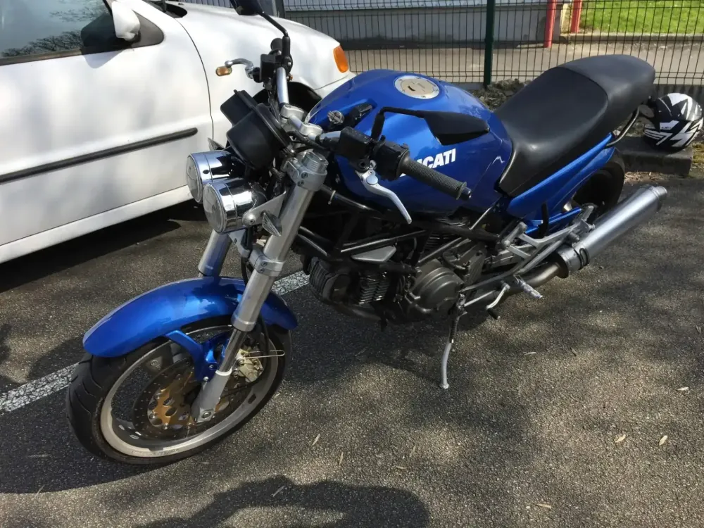 Ducati – Redressage réservoir et peinture moto (45)