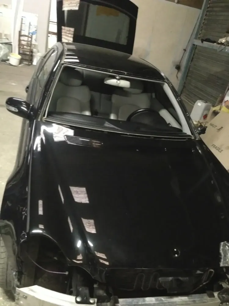 Coupé Mercedes C220 – Réparation et peinture complète (19)