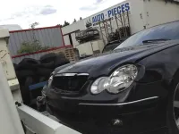 Coupé Mercedes C220 – Réparation et peinture complète (20)