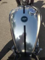 Triumph – Peinture chrome restauration -8