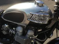 Triumph – Peinture chrome restauration -6
