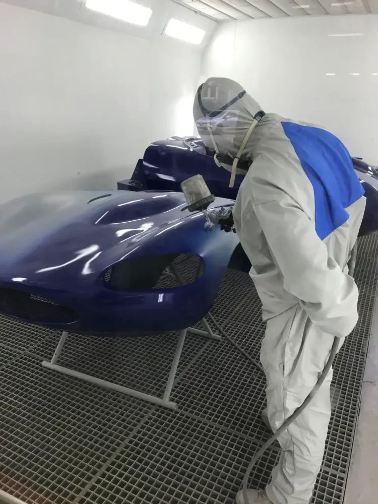 Ginetta G20 – Modification et peinture complète (18)