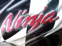 ZX7R Réparation et décoration (6)