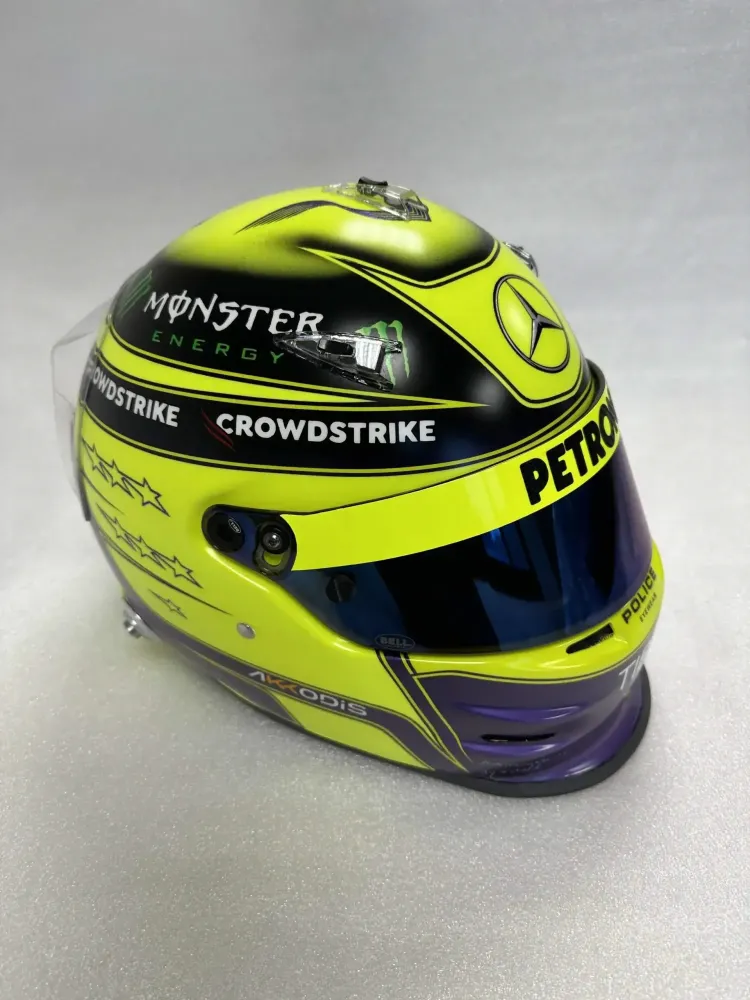 Casque Hamilton Mercedes 2022 – Jaune fluo mat (16)