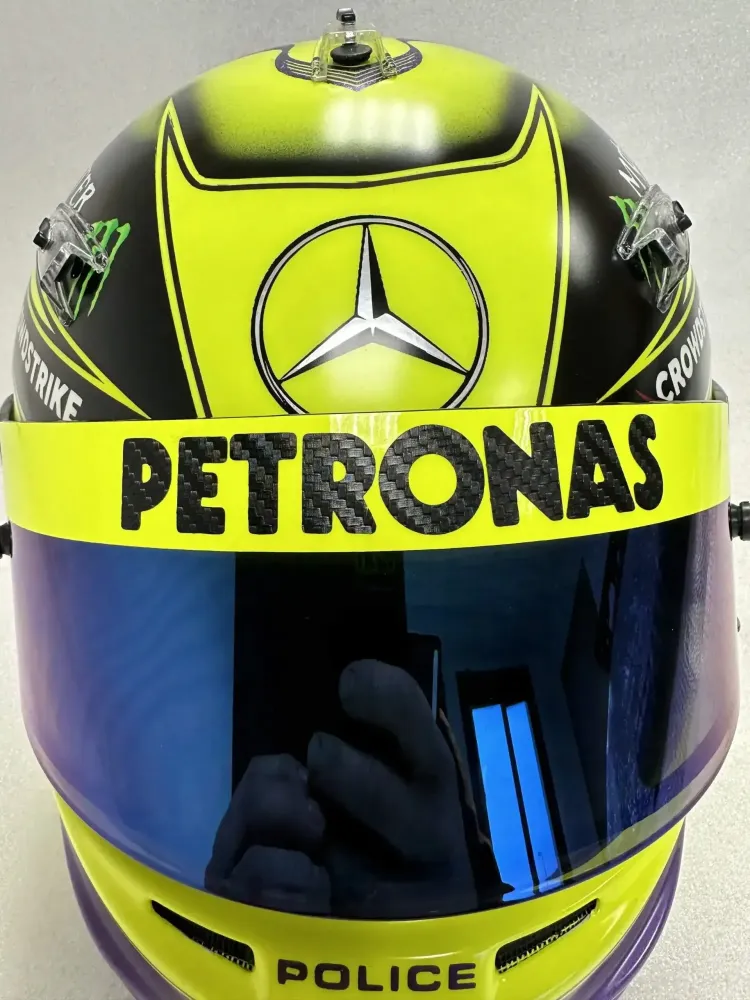 Casque Hamilton Mercedes 2022 – Jaune fluo mat (13)