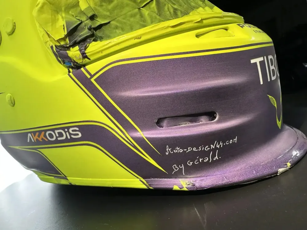Casque Hamilton Mercedes 2022 – Jaune fluo mat (20)