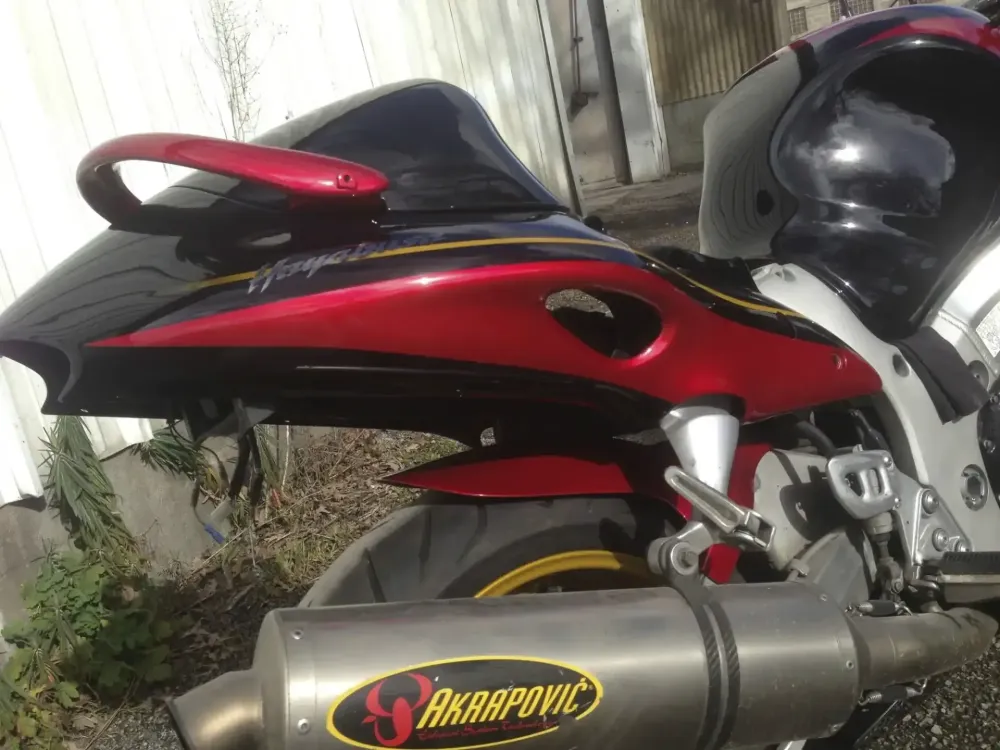 Suzuki Hayabusa 1300 – Personnalisation street (13)