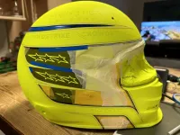 Casque Hamilton Mercedes 2022 – Jaune fluo mat (30)