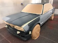 BMW E30 – Restauration et peinture complète (1)