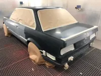 BMW E30 – Restauration et peinture complète (4)