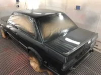 BMW E30 – Restauration et peinture complète (5)