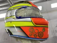 Casque karting – Fluo mat brillant & feuilles d’or (13)