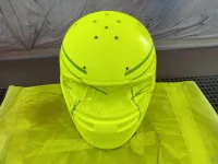 Casque karting – Fluo mat brillant & feuilles d’or (6)