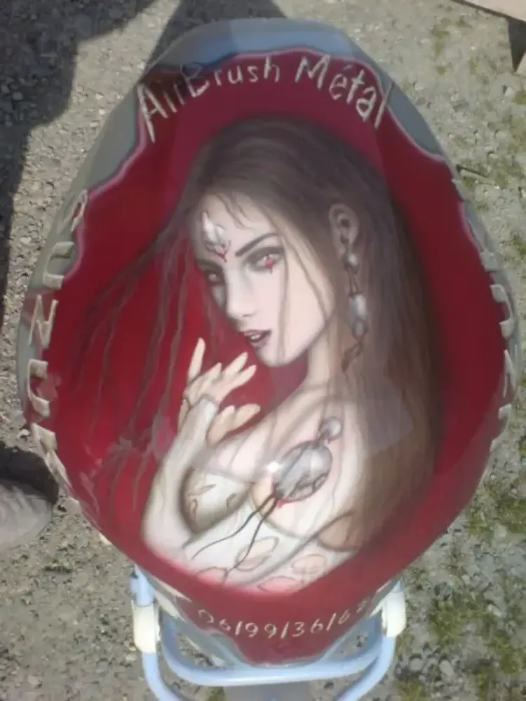 Airbrush métal – Réservoir publicitaire (11)