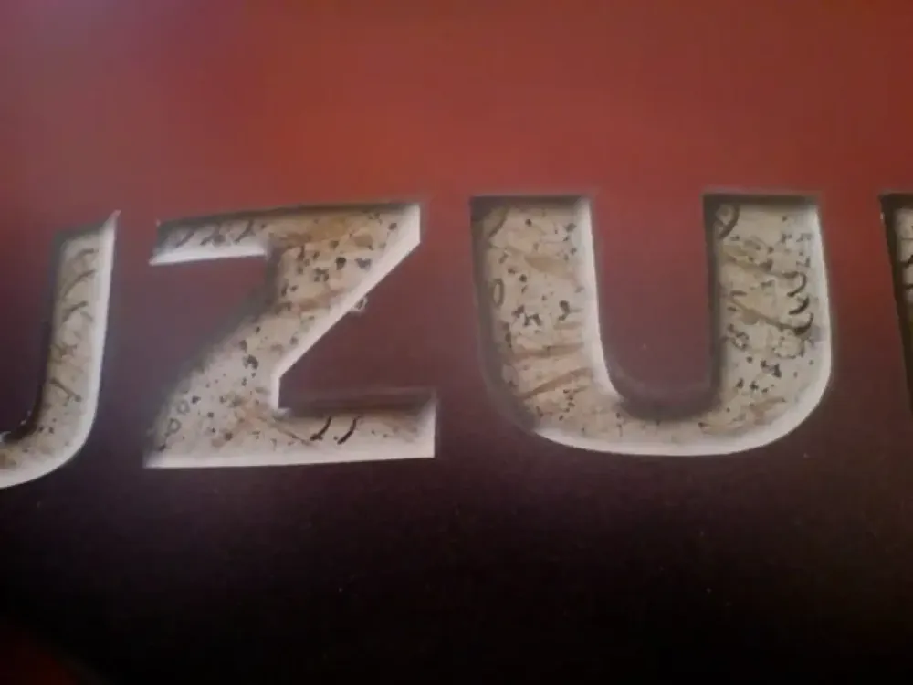 Airbrush métal – Réservoir publicitaire (2)