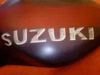 Airbrush métal – Réservoir publicitaire (3)